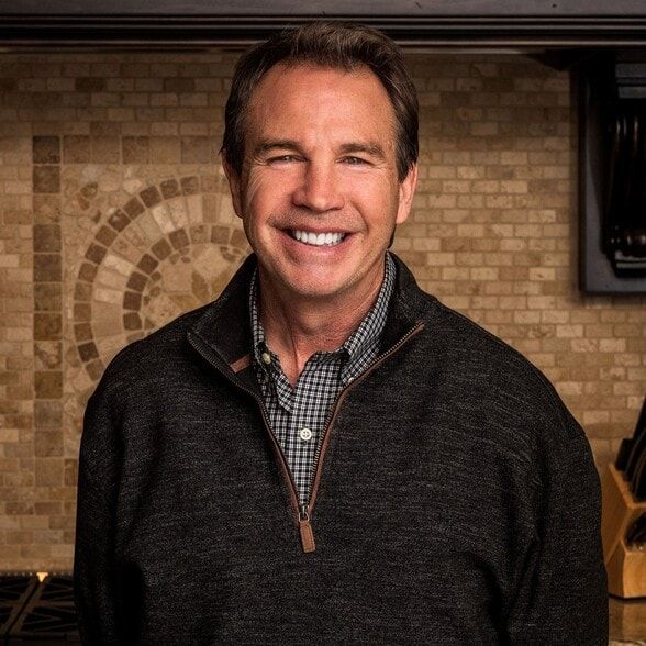 Land Listing Agent Photo