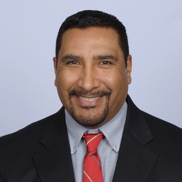 Land Listing Agent Photo