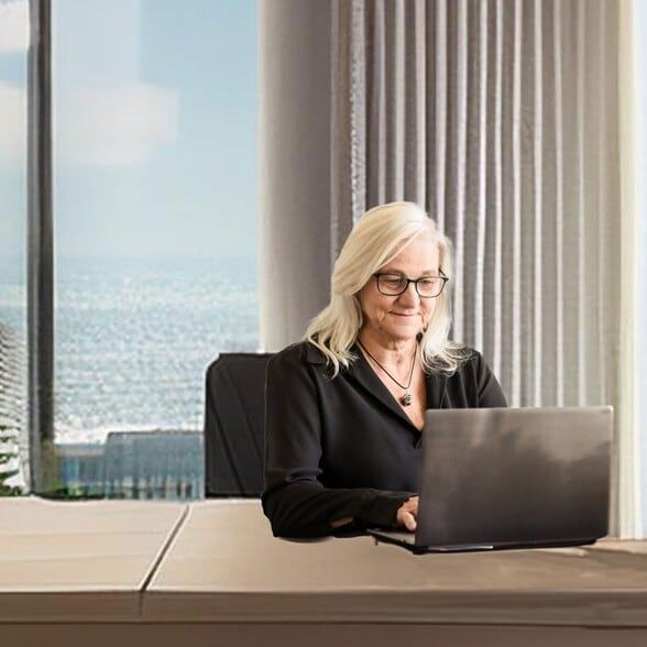 Land Listing Agent Photo