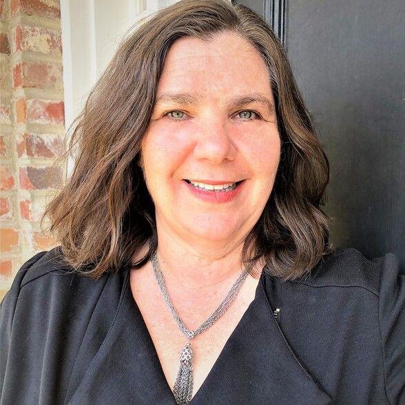 Land Listing Agent Photo