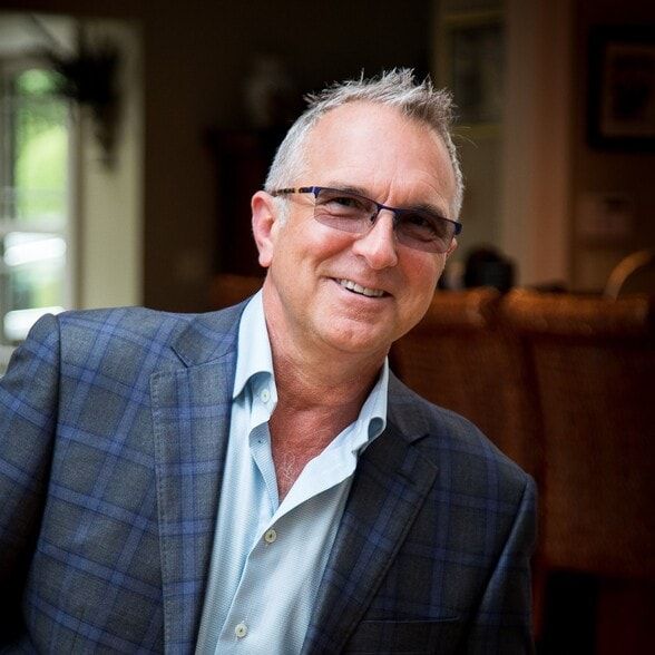 Land Listing Agent Photo