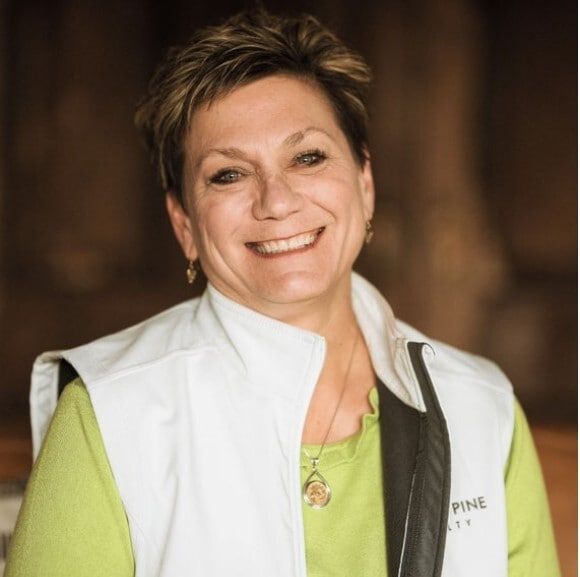 Land Listing Agent Photo