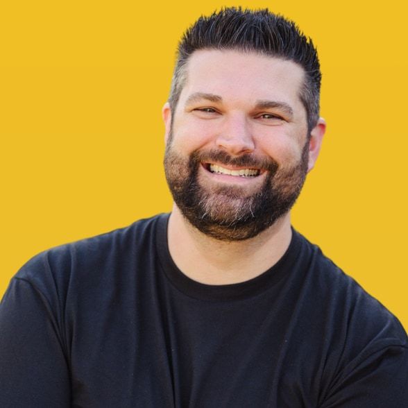 Land Listing Agent Photo