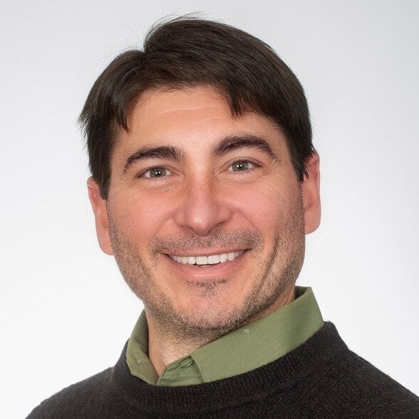 Land Listing Agent Photo