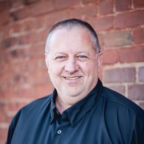 Land Listing Agent Photo