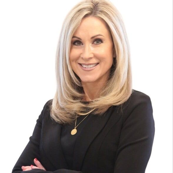 Land Listing Agent Photo