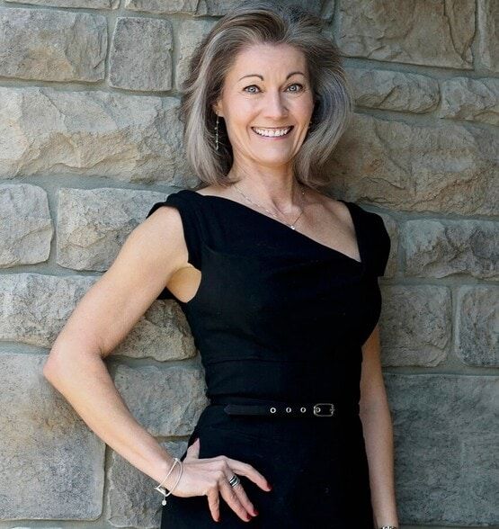 Land Listing Agent Photo