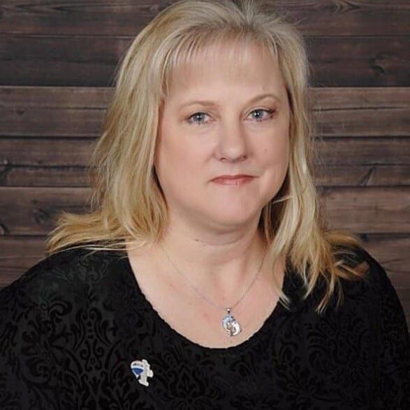 Land Listing Agent Photo