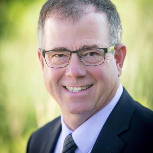 Land Listing Agent Photo