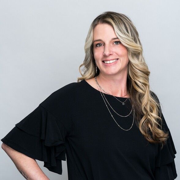 Land Listing Agent Photo