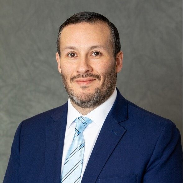 Land Listing Agent Photo