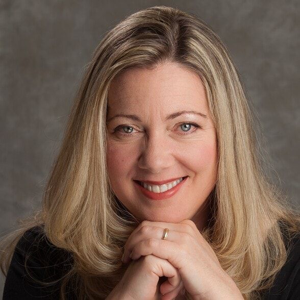 Land Listing Agent Photo