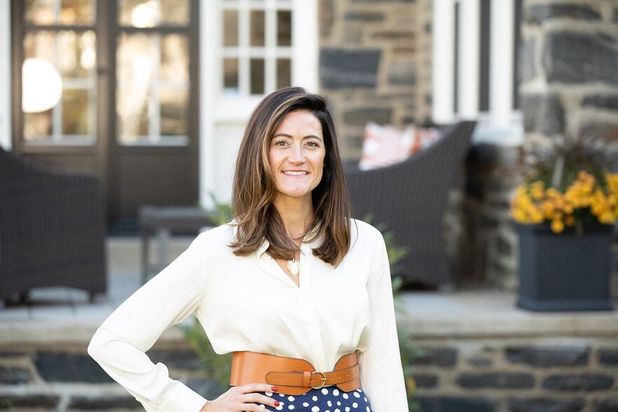 Land Listing Agent Photo