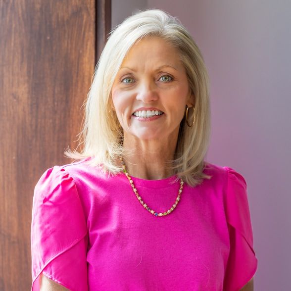 Land Listing Agent Photo