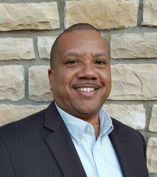 Land Listing Agent Photo