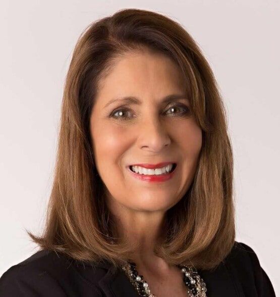 Land Listing Agent Photo