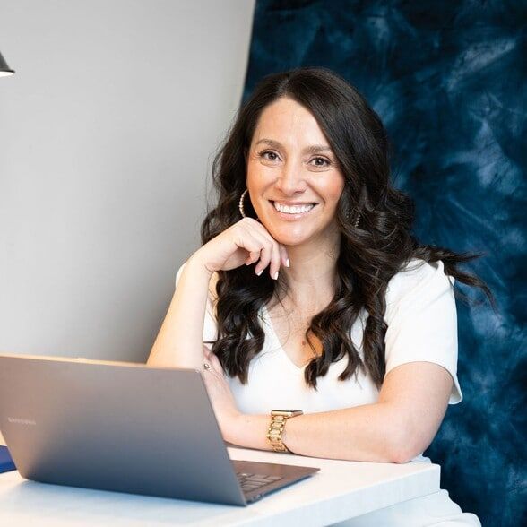 Land Listing Agent Photo