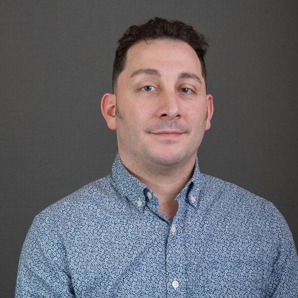 Land Listing Agent Photo