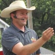 Land Listing Agent Photo