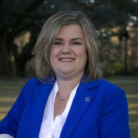 Land Listing Agent Photo