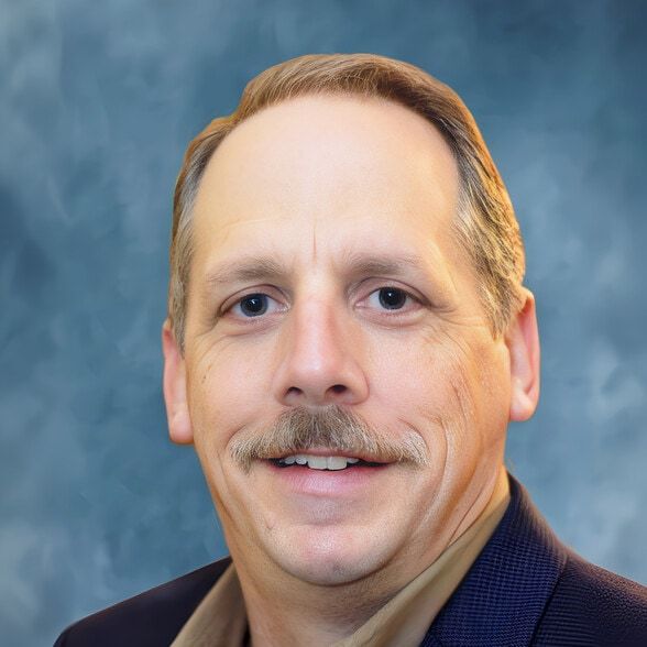 Land Listing Agent Photo