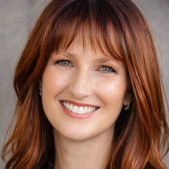 Land Listing Agent Photo