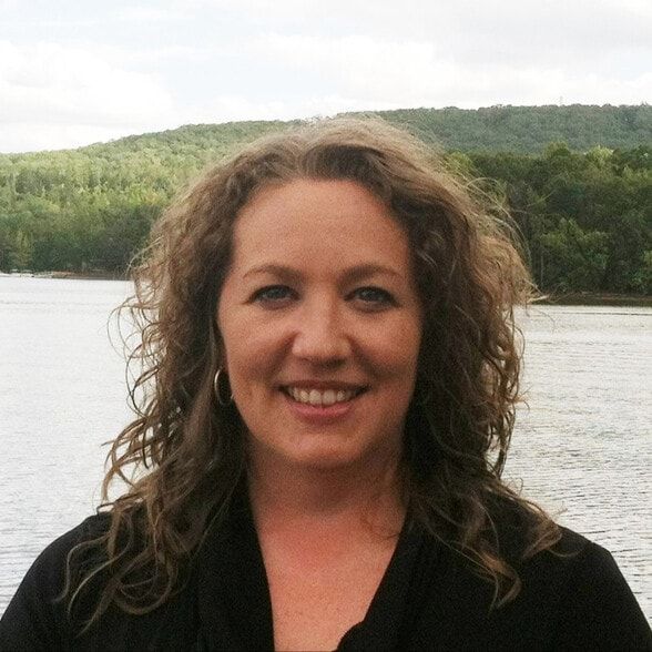 Land Listing Agent Photo