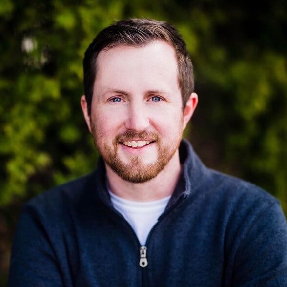 Land Listing Agent Photo