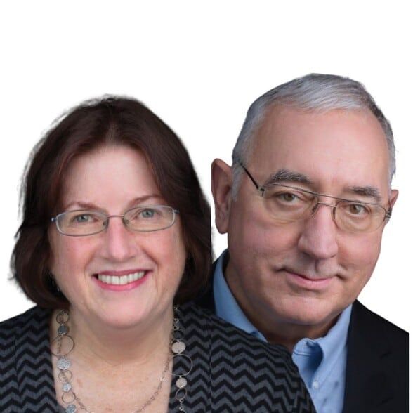 Land Listing Agent Photo