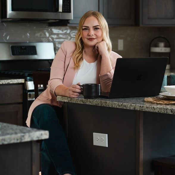 Land Listing Agent Photo