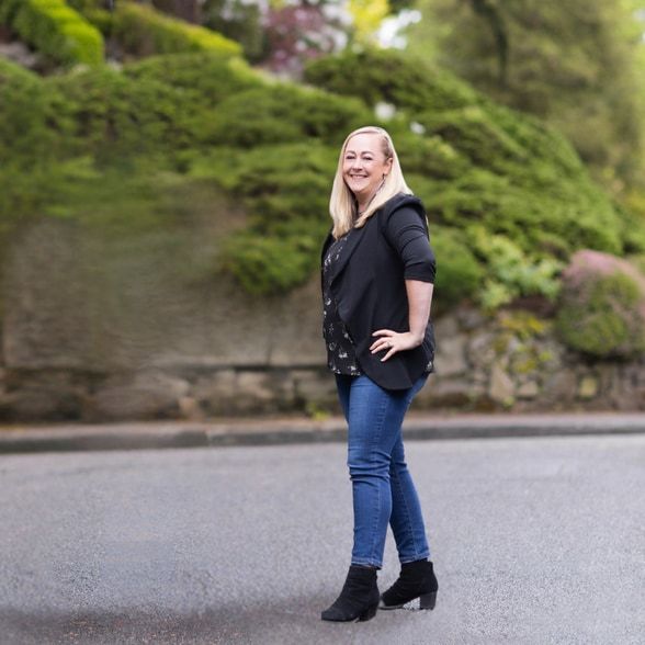 Land Listing Agent Photo