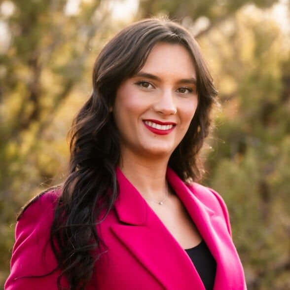 Land Listing Agent Photo