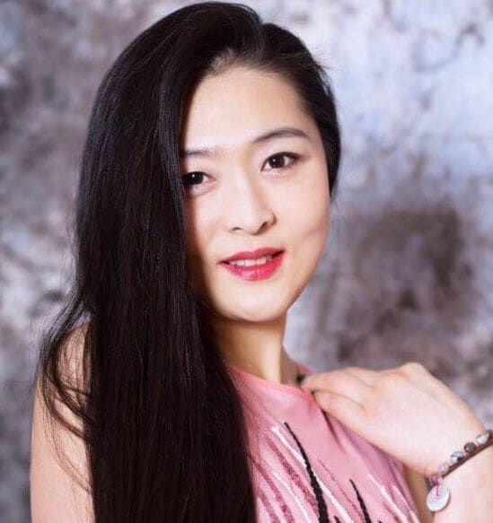 Land Listing Agent Photo