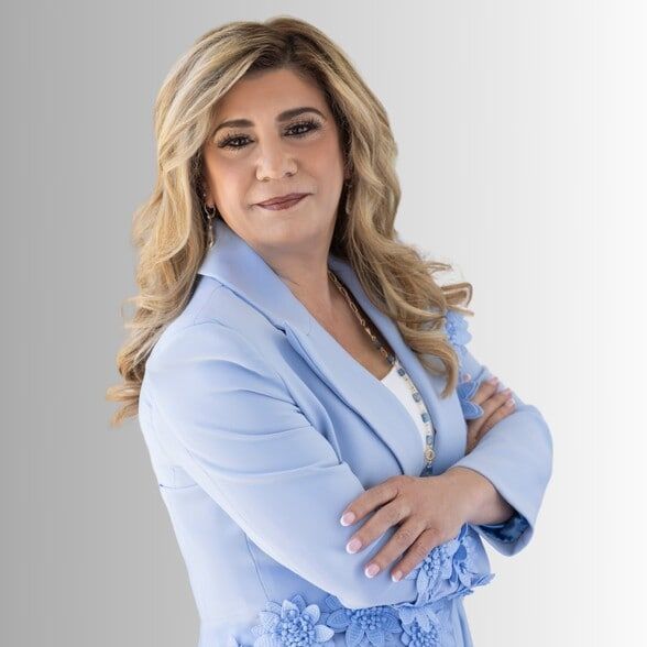 Land Listing Agent Photo