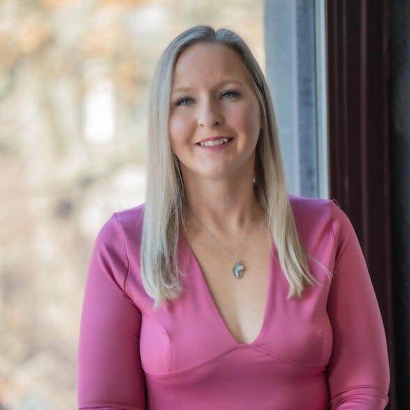 Land Listing Agent Photo