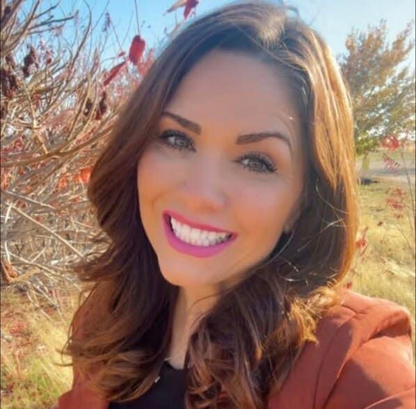 Land Listing Agent Photo