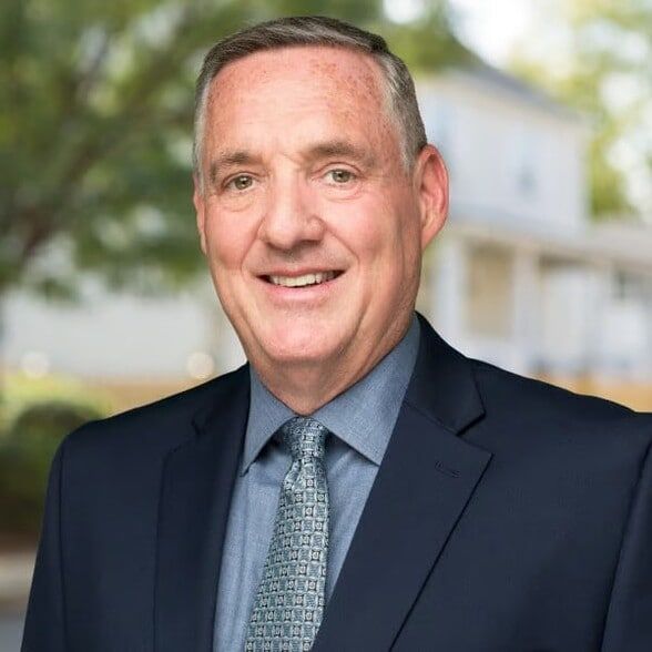 Land Listing Agent Photo