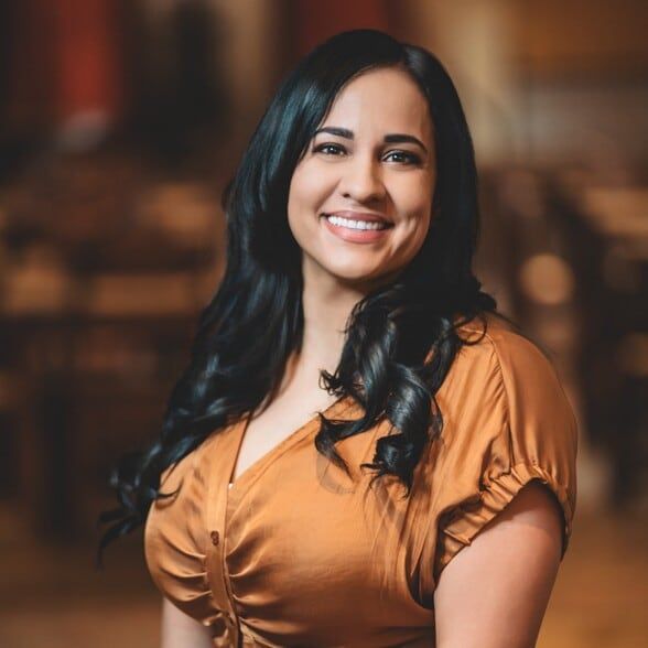 Land Listing Agent Photo