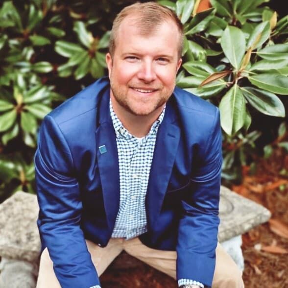 Land Listing Agent Photo