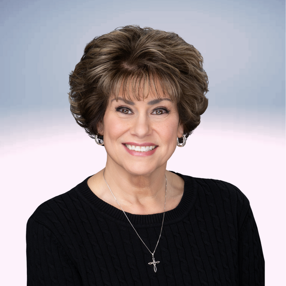 Land Listing Agent Photo