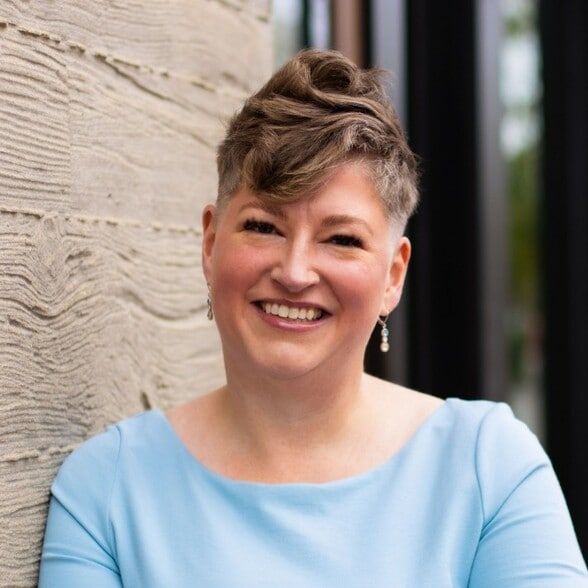 Land Listing Agent Photo