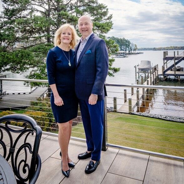 Land Listing Agent Photo