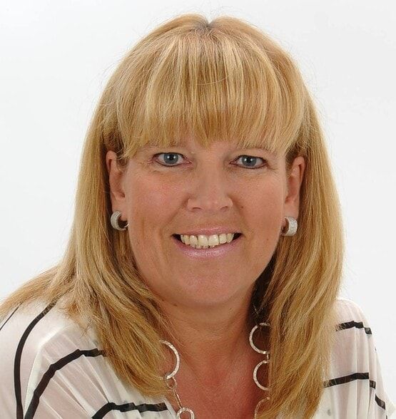 Land Listing Agent Photo