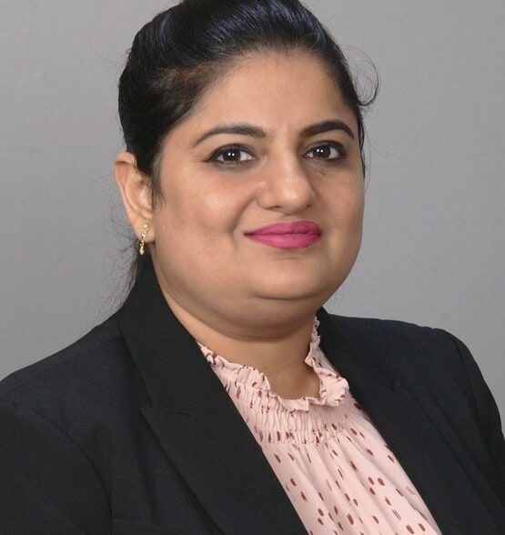 Land Listing Agent Photo