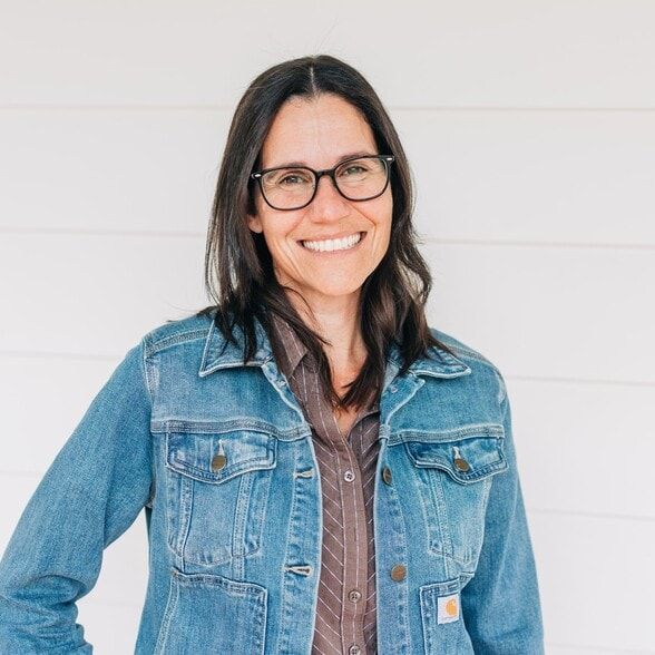 Land Listing Agent Photo