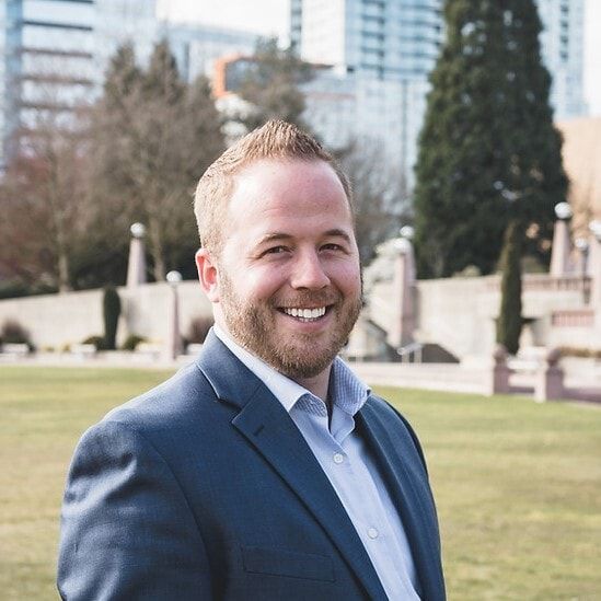 Land Listing Agent Photo