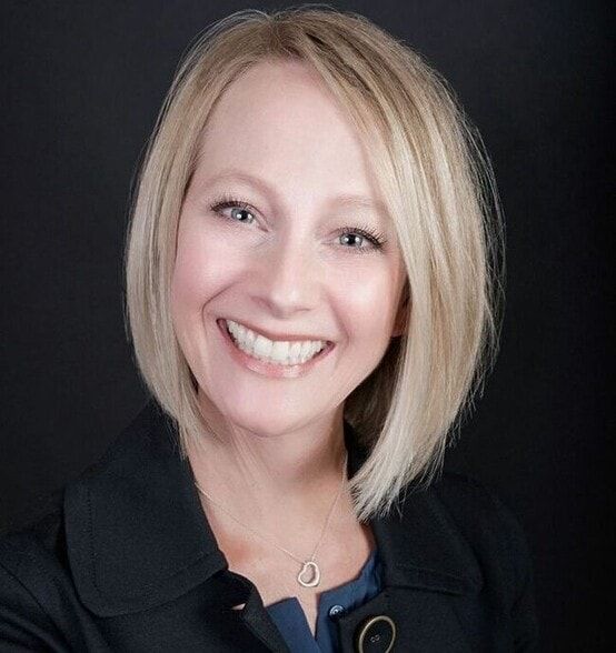 Land Listing Agent Photo