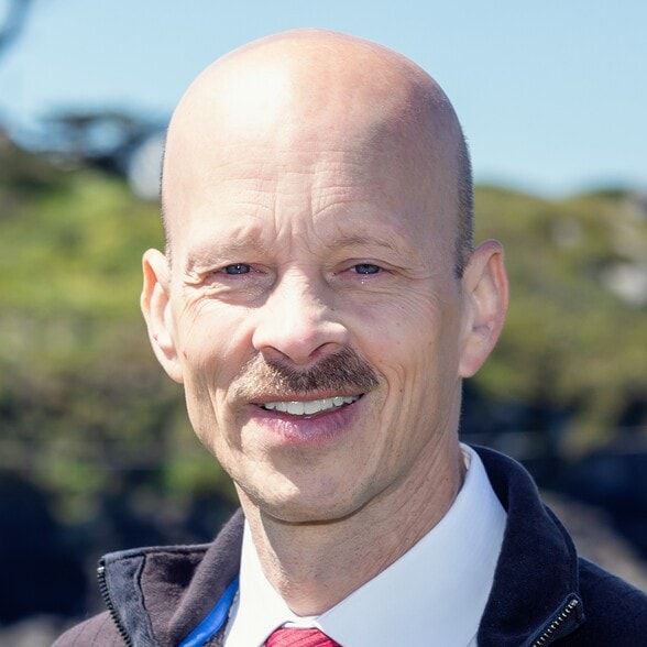 Land Listing Agent Photo