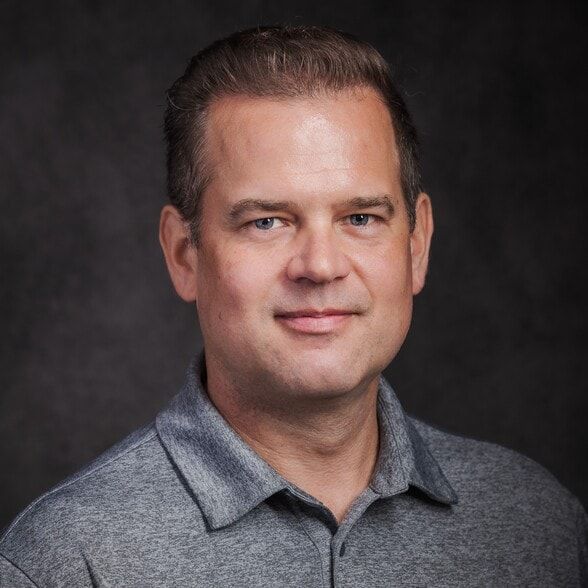 Land Listing Agent Photo