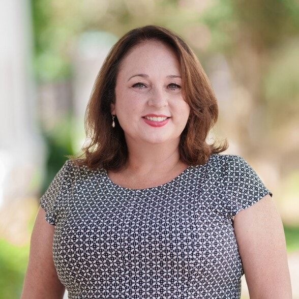 Land Listing Agent Photo